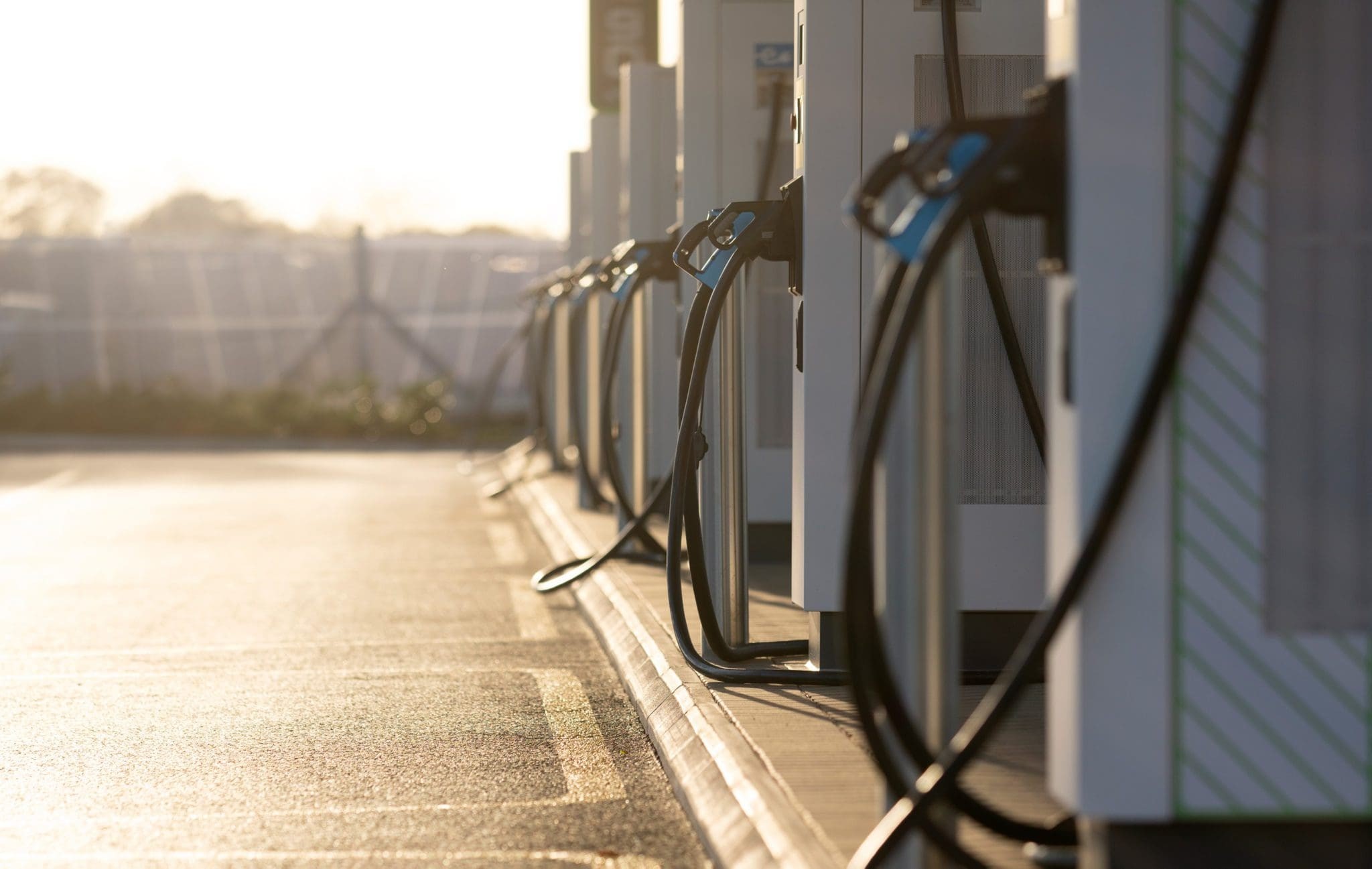 汽車充電樁背后的科技創新力量